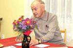Učitel a básník Josef Brož dnes slaví 99. narozeniny